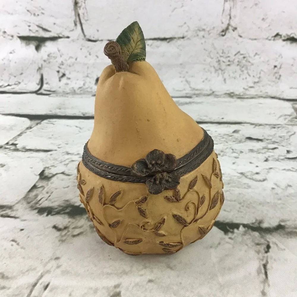 Figi Graphics Pretty Pear Trinket Box Vintage‎ 1998 Collectible Decor